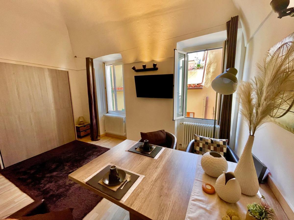 Vialunga Apartment In The Old Town 보르디게라 외부 사진